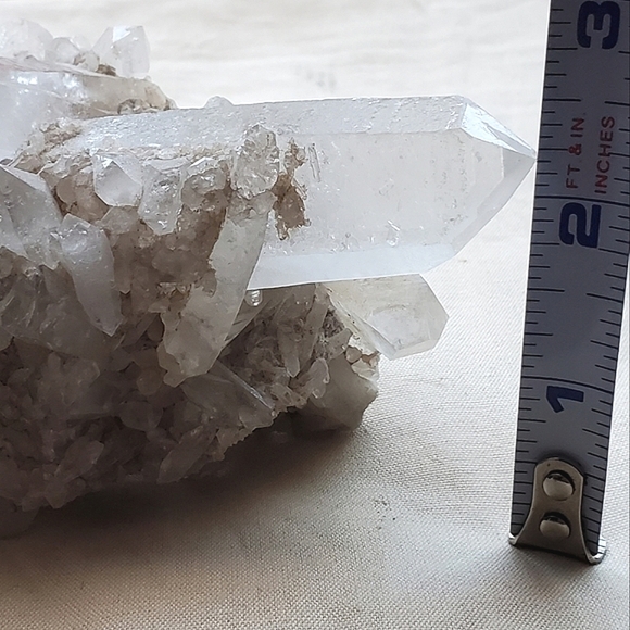 Quartz Crystal Cluster - Picture 12 of 14